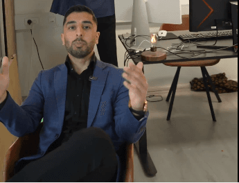 Drop papirarbejdet – EasyKonto giver dig alt under ét tag